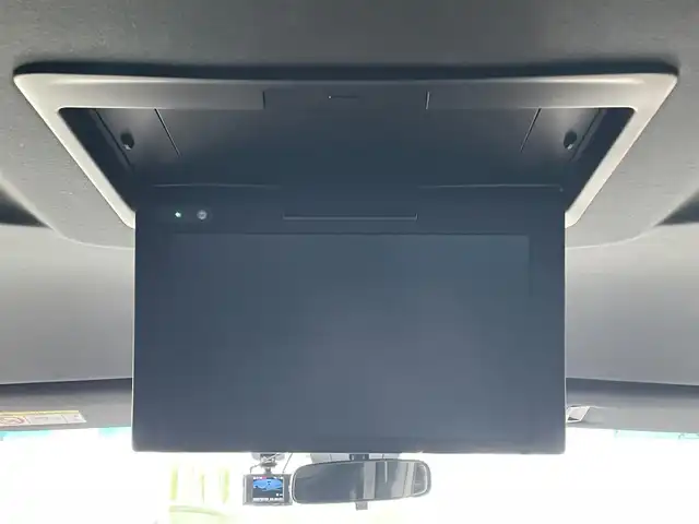 トヨタ アルファード S タイプゴールド 道央・札幌 2020(令2)年 3.9万km ホワイトパールクリスタルシャイン ・４WD/・衝突軽減ブレーキ/・寒冷地仕様/・純正ディスプレイオーディオ/　CD＆DVD＆BT/・バックカメラ/・両側パワースライドドア/・パワーバックドア/・フリップダウンモニター/・コーナーセンサー/・レーンキープアシスト/・レーダークルーズコントロール/・ハーフレザーシート/・前後ドライブレコーダー/・オートライト/・オートエアコン/・アイドリングストップ/・プッシュスタート/・スマートキー/・ビルトインETC/・MT付きAT/・純正フロアマット/・ドアバイザー/・ウィンカーミラー/・フォグライト/・LEDヘッドライト
