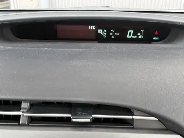 トヨタ プリウス S ツーリングセレクション 愛知県 2014(平26)年 6.6万km ブラック 純正ナビ/　（Bluetooth/フルセグTV/FM/AM/CD/DVD）/バックカメラ/BBS17インチAW/ETC/プッシュスタート/スマートキー/純正フロアマット/オートライト/ステアリングリモコン/ドアバイザー/電動格納ミラー/ISOFIX/防眩インナーミラー/LEDライト