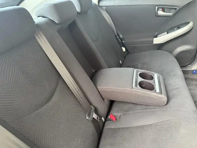 トヨタ プリウス S ツーリングセレクション 愛知県 2014(平26)年 6.6万km ブラック 純正ナビ/　（Bluetooth/フルセグTV/FM/AM/CD/DVD）/バックカメラ/BBS17インチAW/ETC/プッシュスタート/スマートキー/純正フロアマット/オートライト/ステアリングリモコン/ドアバイザー/電動格納ミラー/ISOFIX/防眩インナーミラー/LEDライト