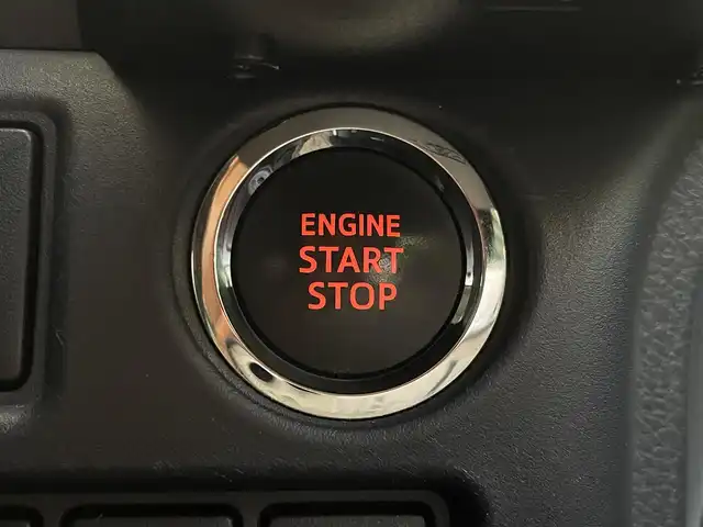 トヨタ ヴォクシー ZS 煌 福岡県 2015(平27)年 4.5万km ホワイトパールクリスタルシャイン 純正7型SDナビ(フルセグTV/CD/DVD/BT)バックカメラ両側電動パワスラETC純正フロアマット純正LED純正アルミホイールプッシュスタートスマートキースペアキー