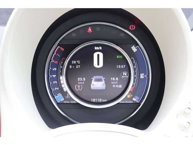 フィアット フィアット ５００Ｃ ツインエア ドルチェヴィータ 大分県 2023(令5)年 1.9万km 赤 クルーズコントロール/純正ディスプレイおーディオ/ＡｐｐｌｅＣａｒＰｌａｙ/Ｂｌｕｅｔｏｏｔｈ/ハーフレザー/パドルシフト/ハロゲンヘッドライト/純正１５インチＡＷ/純正フロアマット/ドライブレコーダー（前方のみ）/ＥＴＣ/リモコンキー