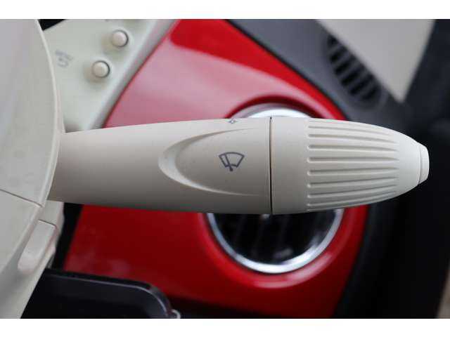 フィアット フィアット ５００Ｃ ツインエア ドルチェヴィータ 大分県 2023(令5)年 1.9万km 赤 クルーズコントロール/純正ディスプレイおーディオ/ＡｐｐｌｅＣａｒＰｌａｙ/Ｂｌｕｅｔｏｏｔｈ/ハーフレザー/パドルシフト/ハロゲンヘッドライト/純正１５インチＡＷ/純正フロアマット/ドライブレコーダー（前方のみ）/ＥＴＣ/リモコンキー