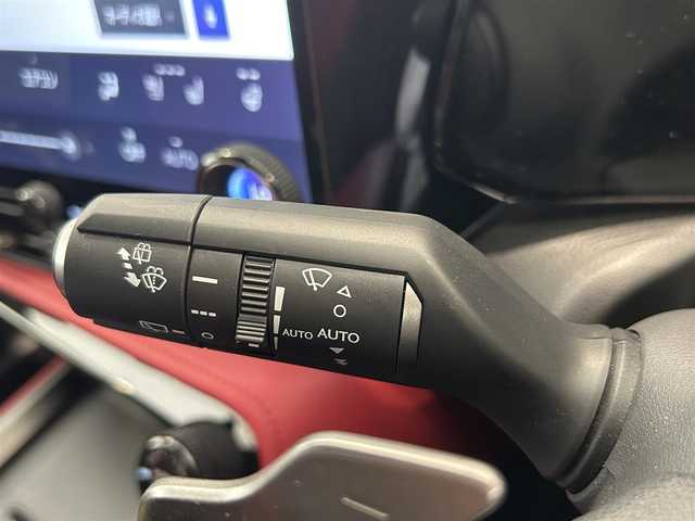 レクサス ＮＸ 350h Fスポーツ 熊本県 2023(令5)年 1.6万km マダーレッド フルレザーシート/シートヒーター/シートクーラー/パワーシート/シートメモリー/ヘッドアップディスプレイ/ドライブレコーダー/純正ナビ/CarPlay/USB/Bluetooth/フルセグテレビ/360°カメラ/コーナーセンサー/プリクラッシュセーフティー/ロードサインアシスト/クロストラフィックアラート/レーンチェンジアシスト/ブラインドスポットモニター/プロアクティブドライビングアシスト/アダプティブクルーズコントロール/パワートランク/オートホールド/オートマチックハイビーム/パドルシフト/ETC2.0/スペアキー・カードキー/【Fスポーツ・マダーレッド】
