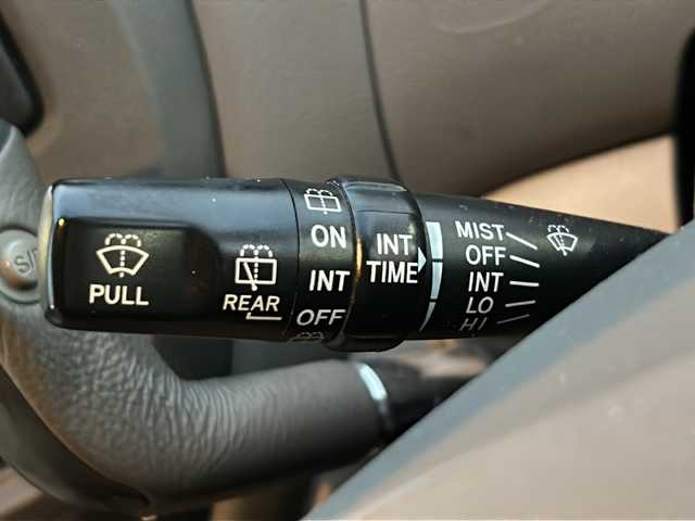 トヨタ エスティマ ハイブリッド Gセレクション 山梨県 2004(平16)年 18.1万km ホワイトパールマイカ 純正ナビ/バックカメラ/両側スライドドア/リモコンキー/クルーズコントロール/ETC/純正15インチAW/オートライト/ライトレベライザー