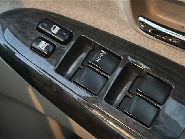 トヨタ エスティマ ハイブリッド Gセレクション 山梨県 2004(平16)年 18.1万km ホワイトパールマイカ 純正ナビ/バックカメラ/両側スライドドア/リモコンキー/クルーズコントロール/ETC/純正15インチAW/オートライト/ライトレベライザー