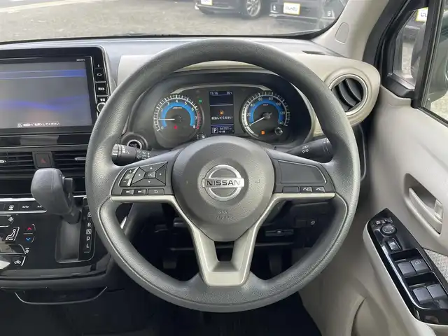 日産 デイズ X 京都府 2019(令1)年 6.5万km アッシュブラウンM (株)IDOMが運営する【じしゃロン伏見店】の自社ローン専用車両になりますこちらは現金またはオートローンご利用時の価格です。自社ローンご希望の方は別途その旨お申付け下さい/純正ナビ/アラウンドビューモニター/コーナーセンサー/レーンディパーチャーアラート/エマージェンシーブレーキ/インテリジェントルームミラー/インテリジェントキー/備考欄あり