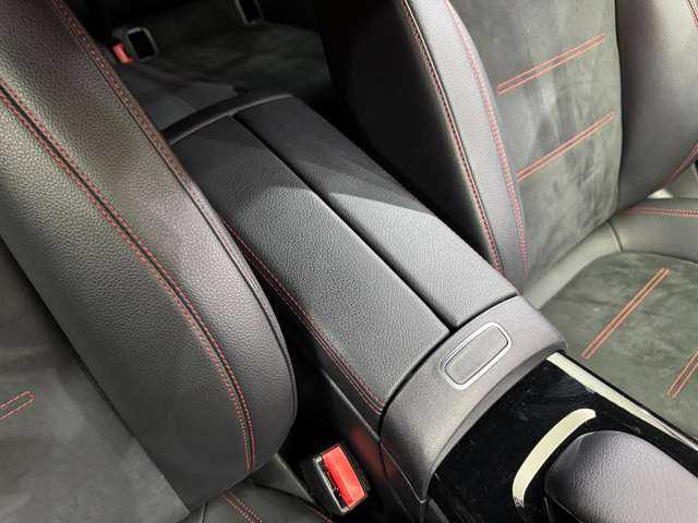 メルセデス・ベンツ ＣＬＡ２００ｄ Sブレーク AMGライン 千葉県 2020(令2)年 5.6万km デジタルホワイト ACC　/半革　/ナビ　/TV　/Bカメラ　/Bluetooth接続　/シートヒーター　/電動シート　/電動リアゲート/アンビエントライト　/LEDヘッドライト　/ハイビームアシスト　/衝突軽減B　/BSM　/LKA　/ワンオーナー　/ドラレコ　/ETC