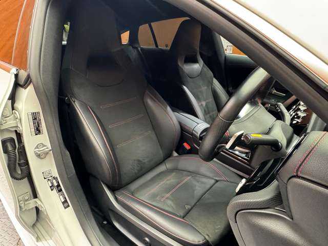メルセデス・ベンツ ＣＬＡ２００ｄ Sブレーク AMGライン 千葉県 2020(令2)年 5.6万km デジタルホワイト ACC　/半革　/ナビ　/TV　/Bカメラ　/Bluetooth接続　/シートヒーター　/電動シート　/電動リアゲート/アンビエントライト　/LEDヘッドライト　/ハイビームアシスト　/衝突軽減B　/BSM　/LKA　/ワンオーナー　/ドラレコ　/ETC