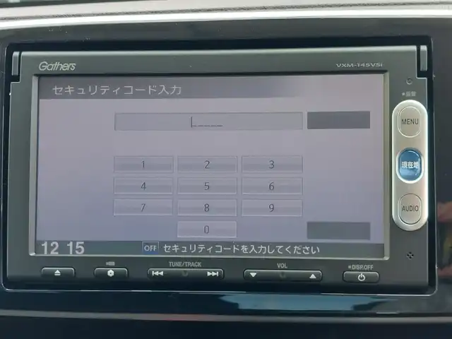 ホンダ Ｎ ＯＮＥ プレミアム 東京都 2014(平26)年 3.4万km プレミアムホワイトパール 安心パッケージ/・シティブレーキアクティブシステム/・サイド＆カーテンエアバック/純正ナビ/・ワンセグTV/FM/AM/CD/Bluetooth/2トーンカラースタイル/スマートキー/プッシュスタート/革巻きステアリング/ステアリングスイッチ/ドアバイザー/純正フロアマット/LEDヘッドライト/オートライト