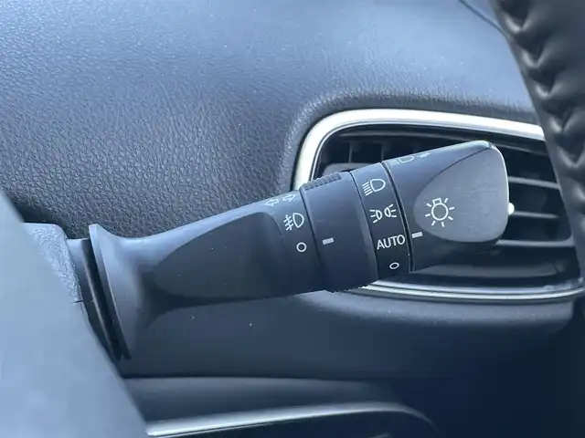 トヨタ プリウス A 宮崎県 2019(令1)年 7.6万km エモーショナルレッドⅡ ワンオーナー/純正ナビ/(AM.FM.Bluetooth.USB.AUX)/バックカメラ/クリアランスソナー/ETC2.0/レーンキープアシスト/パーキングアシスト/クルーズコントロール/LEDヘッドライト、フォグライト/純正フロアマット/プリクラッシュセーフティ/置くだけ充電/電格ミラー/スマートキー/スペアキー