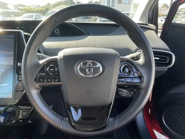 トヨタ プリウス A 宮崎県 2019(令1)年 7.6万km エモーショナルレッドⅡ ワンオーナー/純正ナビ/(AM.FM.Bluetooth.USB.AUX)/バックカメラ/クリアランスソナー/ETC2.0/レーンキープアシスト/パーキングアシスト/クルーズコントロール/LEDヘッドライト、フォグライト/純正フロアマット/プリクラッシュセーフティ/置くだけ充電/電格ミラー/スマートキー/スペアキー