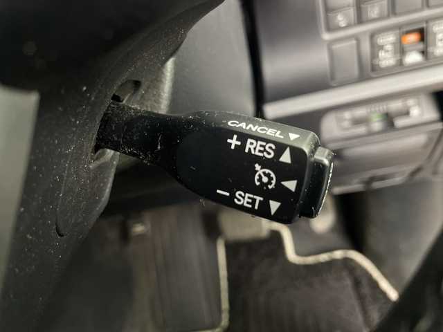 トヨタ ヴォクシー ZS 煌Ⅲ 埼玉県 2020(令2)年 2.7万km ブラック 純正ナビ　/バックカメラ　/両側パワースライドドア　/フルセグＴＶ　/Ｂｌｕｅｔｏｏｔｈ　/オートマティックハイビーム　/クルーズコントロール　/ビルトＥＴＣ２．０　/純正ドラレコ　/スペアキー　/オートＬＥＤライト