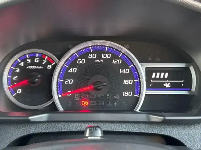 トヨタ ルーミー カスタムG－T 茨城県 2019(平31)年 3.8万km パールホワイトⅢ 純正ナビ/　(AM/FM/CD/Bluetooth/フルセグ)/バックカメラ/フロントリップエアロ/前方ドライブレコーダー/クルーズコントロール/両側パワースライドドア/ビルトインETC2.0/LEDヘッドライト/シートヒーター/前後コーナーセンサー/純正アルミホイール/スタッドレスタイヤ付属/オートライト/パワーステアリング