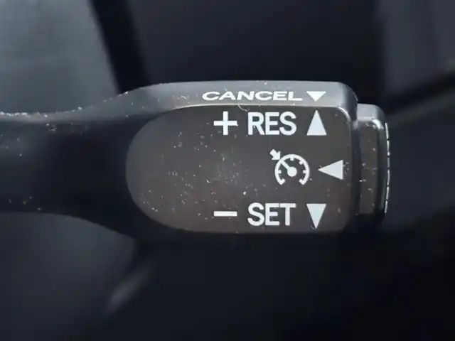 トヨタ ルーミー カスタムG－T 茨城県 2019(平31)年 3.8万km パールホワイトⅢ 純正ナビ/　(AM/FM/CD/Bluetooth/フルセグ)/バックカメラ/フロントリップエアロ/前方ドライブレコーダー/クルーズコントロール/両側パワースライドドア/ビルトインETC2.0/LEDヘッドライト/シートヒーター/前後コーナーセンサー/純正アルミホイール/スタッドレスタイヤ付属/オートライト/パワーステアリング