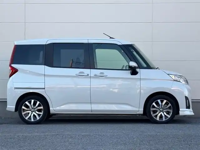 トヨタ ルーミー カスタムG－T 茨城県 2019(平31)年 3.8万km パールホワイトⅢ 純正ナビ/　(AM/FM/CD/Bluetooth/フルセグ)/バックカメラ/フロントリップエアロ/前方ドライブレコーダー/クルーズコントロール/両側パワースライドドア/ビルトインETC2.0/LEDヘッドライト/シートヒーター/前後コーナーセンサー/純正アルミホイール/スタッドレスタイヤ付属/オートライト/パワーステアリング