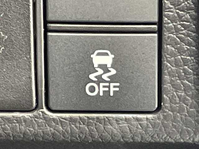 ホンダ ステップワゴン スパーダ eHEV 群馬県 2025(令7)年 0.1千km プラチナホワイトパール 純正１１．４型ナビ　アダプティブクルーズコントロール　ホンダセンシング　衝突被害軽減システム　バックカメラ　電動リアゲート　両側パワースライドドア　プッシュスタート　スマートキー　オートライト　禁煙車