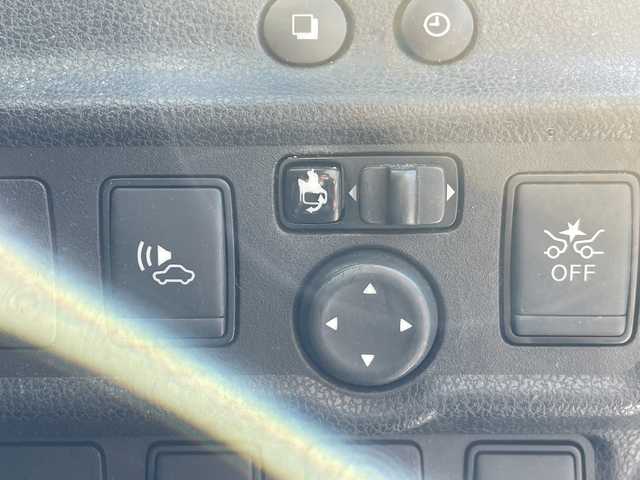 日産 ノート e－パワー X Vセレクション 愛知県 2020(令2)年 3万km ブリリアントシルバー エマージェンシーブレーキ/純正ナビ/全方位カメラ/バックカメラ/コーナーセンサー/純正アルミホイール/LEDヘッドライト/インテリジェントミラー/レーンキープアシスト/ドライブレコーダー/ETC/ステアリングスイッチ/スマートキー/プッシュスタート