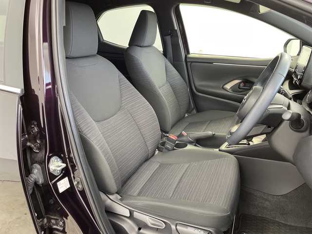 トヨタ ヤリス ハイブリッド Z 岐阜県 2020(令2)年 2.3万km ボルドーマイカメタリック 純正ナビ/バックモニター/ETC/ドライブレコーダー/前席シートヒーター/アダプティブクルーズコントロール/オートライト/オートハイビーム/ブラインドスポットモニター(BSM)/スマートキー/プッシュスタート