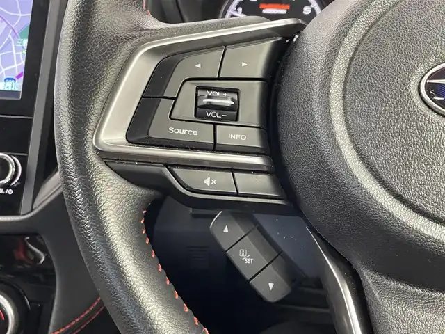 スバル フォレスター X－ブレイク 埼玉県 2020(令2)年 6.1万km クリスタルホワイトP アイサイト　純正ナビ　バックカメラ　ＢＳＭ　ＥＴＣ　ドライブレコーダー　レーダークルーズ　シートヒーター　デジタルインナーミラー　ステアリングヒーター　メモリシート　純正アルミ　オートライト　ＬＥＤ