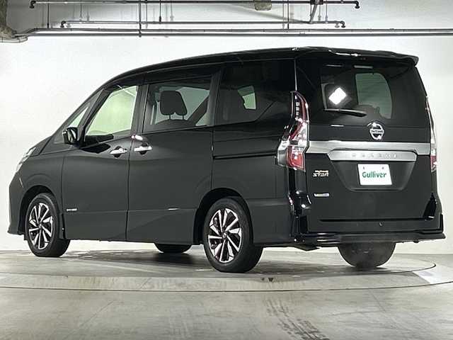 日産 セレナ ハイウェイスター V 広島県 2022(令4)年 4.5万km ダイヤモンドブラック 禁煙/セーフティパックA/防水シート車/エマージェンシーブレーキ/車線逸脱警報/ハイビームアシスト/道路標識認識/BSW/プロパイロット/インテリジェントルームミラー/純正１０型ナビ/・フルセグ/CD/DVD/Blu-ray/SD/REC/Bluetooth/アラウンドビューモニター/純正フリップダウンモニター/革巻ステアリング/ステアリングスイッチ/オートライト/スマートキー/プッシュスタート/スペアキー/電動パーキングブレーキ/オートホールド/LEDヘッドライト/フォグランプ/ドライブレコーダー（DH5-D）/ETC/純正フロアマット/純正ドアバイザー/アイドリングストップ/オートデュアルエアコン、リヤヒーターダクト/純正１６インチアルミホイール