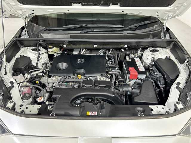 トヨタ ＲＡＶ４ G Zパッケージ 佐賀県 2021(令3)年 4.8万km ホワイトパールクリスタルシャイン 純正９型ナビ/（フルセグTV/CD/DVD/Bluetooth）/４WD/衝突被害軽減システム/バックカメラ/コーナーセンサー/レーンキープアシスト/レーダークルーズコントロール/デジタルインナーミラー/前後ドライブレコーダー/パワーシート/シートヒーター/ハンドルヒーター/純正１９インチアルミホイール/ＬＥＤヘッドライト/オートライト/オートマチックハイビーム/ルーフレール/ドアバイザー/ビルトインETC/MT付AT/スマートキー/ダウンヒルアシストコントロール/横滑り防止装置/盗難防止装置