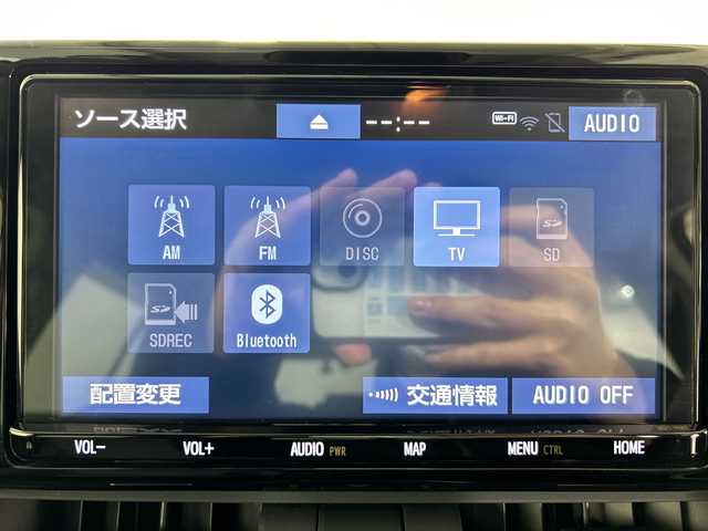 トヨタ ＲＡＶ４ G Zパッケージ 佐賀県 2021(令3)年 4.8万km ホワイトパールクリスタルシャイン 純正９型ナビ/（フルセグTV/CD/DVD/Bluetooth）/４WD/衝突被害軽減システム/バックカメラ/コーナーセンサー/レーンキープアシスト/レーダークルーズコントロール/デジタルインナーミラー/前後ドライブレコーダー/パワーシート/シートヒーター/ハンドルヒーター/純正１９インチアルミホイール/ＬＥＤヘッドライト/オートライト/オートマチックハイビーム/ルーフレール/ドアバイザー/ビルトインETC/MT付AT/スマートキー/ダウンヒルアシストコントロール/横滑り防止装置/盗難防止装置