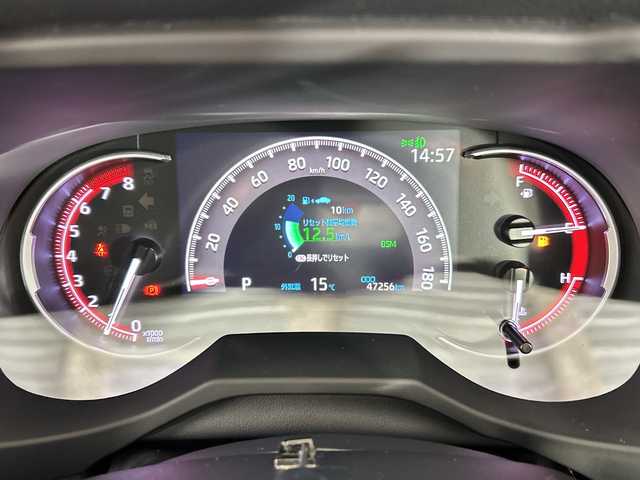 トヨタ ＲＡＶ４ G Zパッケージ 佐賀県 2021(令3)年 4.8万km ホワイトパールクリスタルシャイン 純正９型ナビ/（フルセグTV/CD/DVD/Bluetooth）/４WD/衝突被害軽減システム/バックカメラ/コーナーセンサー/レーンキープアシスト/レーダークルーズコントロール/デジタルインナーミラー/前後ドライブレコーダー/パワーシート/シートヒーター/ハンドルヒーター/純正１９インチアルミホイール/ＬＥＤヘッドライト/オートライト/オートマチックハイビーム/ルーフレール/ドアバイザー/ビルトインETC/MT付AT/スマートキー/ダウンヒルアシストコントロール/横滑り防止装置/盗難防止装置