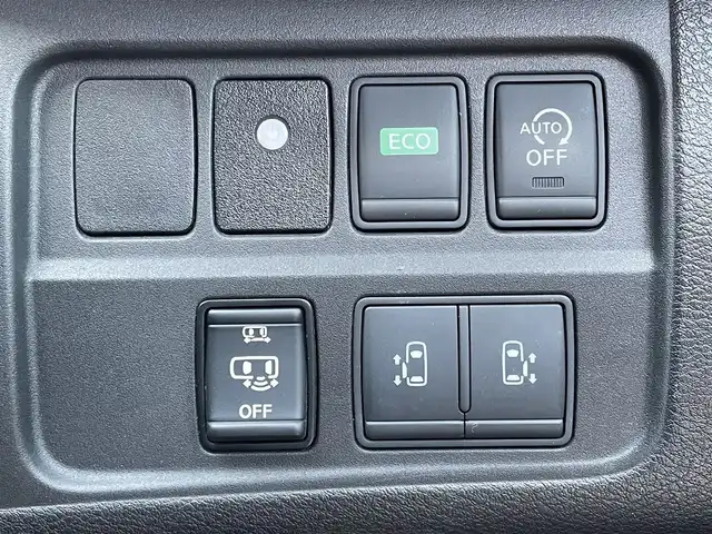 日産 セレナ ハイウェイスター Vセレクション 群馬県 2018(平30)年 4.9万km ブリリアントホワイトパール ワンオーナー車/純正9インチナビ/フルセグテレビ/バックカメラ/アラウンドビューモニター/アイドリングストップ/クルーズコントロール/ドアバイザー/プッシュスタート/両側パワースライドドア/ビルトインETC/オートライト/衝突被害軽減装置/前後コーナーセンサー/横滑り防止装置/前方ドライブレコーダー