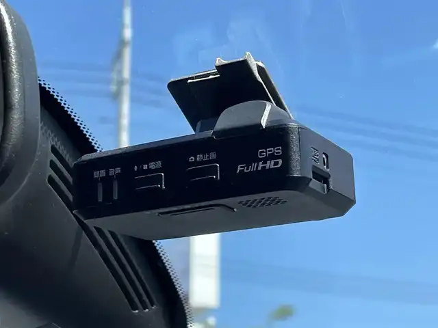 日産 セレナ ハイウェイスター Vセレクション 群馬県 2018(平30)年 4.9万km ブリリアントホワイトパール ワンオーナー車/純正9インチナビ/フルセグテレビ/バックカメラ/アラウンドビューモニター/アイドリングストップ/クルーズコントロール/ドアバイザー/プッシュスタート/両側パワースライドドア/ビルトインETC/オートライト/衝突被害軽減装置/前後コーナーセンサー/横滑り防止装置/前方ドライブレコーダー