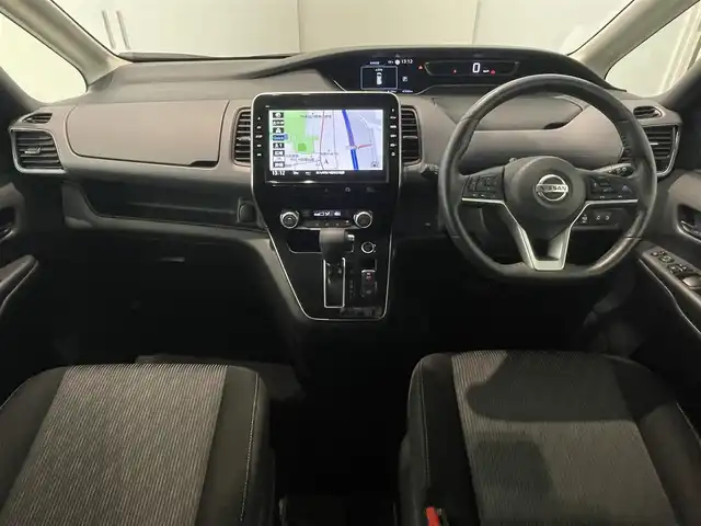 日産 セレナ ハイウェイスター V 福岡県 2020(令2)年 4.8万km ダイヤモンドブラック 後席モニター　/純正１０型ナビ　/全方位カメラ　/ナビ連動ドラレコ　/ＥＴＣ　/プロパイロット　/コーナーセンサー　/エマージェンシーブレーキ　/レーンキープ　/ＢＳＷ　/パーキングアシスト　/両側電動スライドドア　/ＬＥＤ