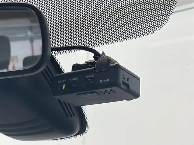 日産 セレナ ハイウェイスター V 福岡県 2020(令2)年 4.8万km ダイヤモンドブラック 後席モニター　/純正１０型ナビ　/全方位カメラ　/ナビ連動ドラレコ　/ＥＴＣ　/プロパイロット　/コーナーセンサー　/エマージェンシーブレーキ　/レーンキープ　/ＢＳＷ　/パーキングアシスト　/両側電動スライドドア　/ＬＥＤ