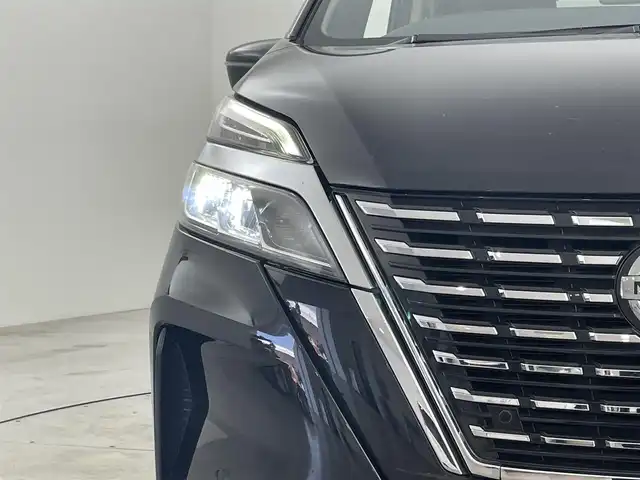 日産 セレナ ハイウェイスター V 福岡県 2020(令2)年 4.8万km ダイヤモンドブラック 後席モニター　/純正１０型ナビ　/全方位カメラ　/ナビ連動ドラレコ　/ＥＴＣ　/プロパイロット　/コーナーセンサー　/エマージェンシーブレーキ　/レーンキープ　/ＢＳＷ　/パーキングアシスト　/両側電動スライドドア　/ＬＥＤ