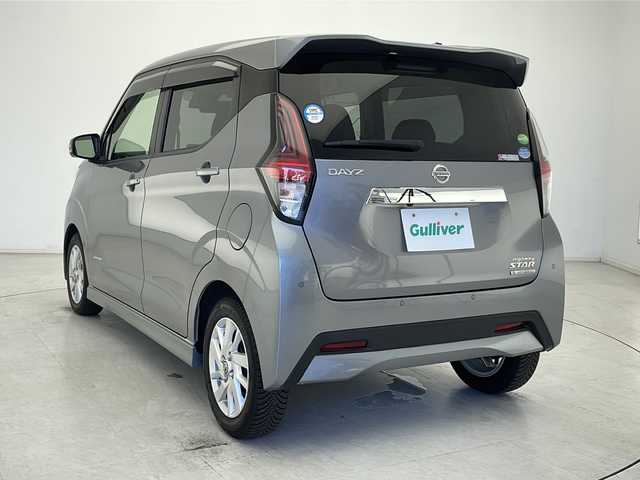 日産 デイズ HWS X プロパイロットED 千葉県 2020(令2)年 4.8万km チタニウムグレーメタリック プロパイロット/純正SDナビ/フルセグテレビ/Bluetooth/CD・DVD再生/全方位カメラ/ETC/純正フロアマット/純正ドアバイザー/アイドリングストップ/コーナーセンサー（前後）/オートブレーキホールド/革巻きステアリング/ステアリングスイッチ/オートハイビーム/LEDライト/純正14インチアルミホイール