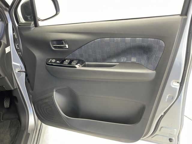 日産 デイズ HWS X プロパイロットED 千葉県 2020(令2)年 4.8万km チタニウムグレーメタリック プロパイロット/純正SDナビ/フルセグテレビ/Bluetooth/CD・DVD再生/全方位カメラ/ETC/純正フロアマット/純正ドアバイザー/アイドリングストップ/コーナーセンサー（前後）/オートブレーキホールド/革巻きステアリング/ステアリングスイッチ/オートハイビーム/LEDライト/純正14インチアルミホイール