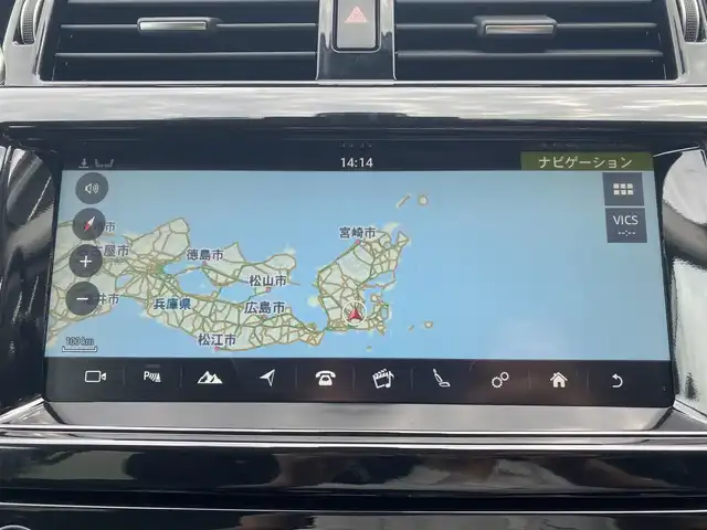 ランドローバー ランドローバー ディスカバリー HSE 福岡県 2018(平30)年 1.7万km 黒 ・クルーズコントロール/・純正ＨＤＤナビ／ＵＳＢ／Ｂｌｕｅｔｏｏｔｈ/・全方位カメラ/・黒革シート／シートヒーター/・社外前後ドライブレコーダー/・フルセグ/・ＥＴＣ/・純正２０ＡＷ/・プッシュスタート/・パーキングアシスト/・アイドリングストップ/・スマートキー/・3列シート/・パワーシート/・レーンキープアシスト/・オートライト/・LEDライト/・取扱説明書