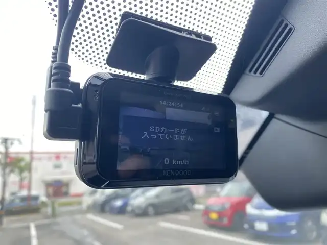 ランドローバー ランドローバー ディスカバリー HSE 福岡県 2018(平30)年 1.7万km 黒 ・クルーズコントロール/・純正ＨＤＤナビ／ＵＳＢ／Ｂｌｕｅｔｏｏｔｈ/・全方位カメラ/・黒革シート／シートヒーター/・社外前後ドライブレコーダー/・フルセグ/・ＥＴＣ/・純正２０ＡＷ/・プッシュスタート/・パーキングアシスト/・アイドリングストップ/・スマートキー/・3列シート/・パワーシート/・レーンキープアシスト/・オートライト/・LEDライト/・取扱説明書