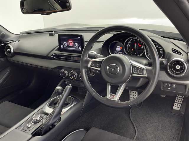 マツダ ロードスター ＲＦ RS 鹿児島県 2020(令2)年 1.8万km ジェットブラックマイカ スマートシティブレーキサポート/純正メーカーナビ/Bluetooth SD DVD再生可/バックカメラ/フルセグTV/純正BBS17インチアルミホイール/純正ＲＥＣＡＲＯシート/ブラインドスポットモニター/革巻ステアリング/ステアリングスイッチ/LEDヘッドライト/オートライトコントロール/オートワイパー/クルーズコントロール/スマートキー/エンジンプッシュスタート/純正フロアマット/保証書/取扱説明書
