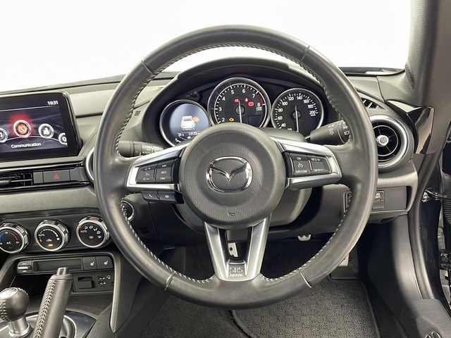 マツダ ロードスター ＲＦ RS 鹿児島県 2020(令2)年 1.8万km ジェットブラックマイカ スマートシティブレーキサポート/純正メーカーナビ/Bluetooth SD DVD再生可/バックカメラ/フルセグTV/純正BBS17インチアルミホイール/純正ＲＥＣＡＲＯシート/ブラインドスポットモニター/革巻ステアリング/ステアリングスイッチ/LEDヘッドライト/オートライトコントロール/オートワイパー/クルーズコントロール/スマートキー/エンジンプッシュスタート/純正フロアマット/保証書/取扱説明書