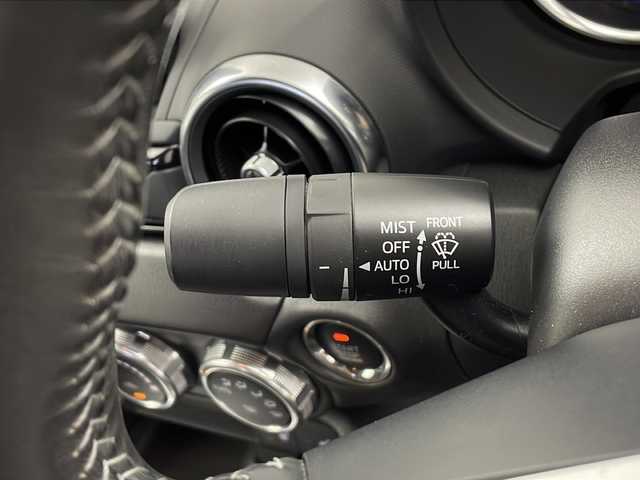 マツダ ロードスター ＲＦ RS 鹿児島県 2020(令2)年 1.8万km ジェットブラックマイカ スマートシティブレーキサポート/純正メーカーナビ/Bluetooth SD DVD再生可/バックカメラ/フルセグTV/純正BBS17インチアルミホイール/純正ＲＥＣＡＲＯシート/ブラインドスポットモニター/革巻ステアリング/ステアリングスイッチ/LEDヘッドライト/オートライトコントロール/オートワイパー/クルーズコントロール/スマートキー/エンジンプッシュスタート/純正フロアマット/保証書/取扱説明書