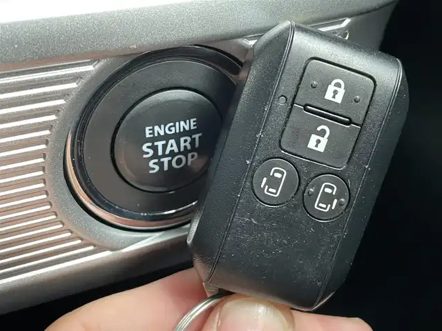 スズキ スペーシア カスタム HYBRID XS 千葉県 2020(令2)年 4.2万km ブルーイッシュブラックパール3 衝突軽減ブレーキ/レーンキープアシスト/レーダークルーズコントロール/クリアランスソナー/ヘッドアップディスプレイ/純正SDナビ/　フルセグ/BT/DVD/CD/USB/全方位カメラ/ステアリングスイッチ/ETC/ハーフレザーシート/シートヒーター/両側パワースライドドア/LEDヘッドライト/オートライト/フォグライト/スマートキー/プッシュスタート/純正フロアマット