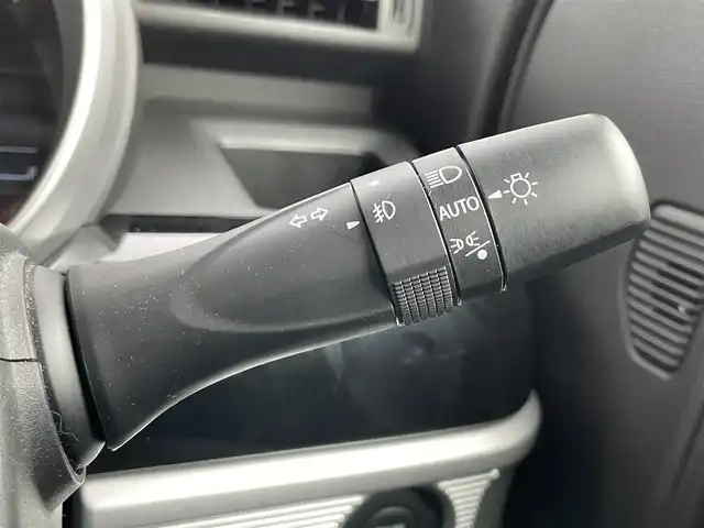 スズキ スペーシア カスタム HYBRID XS 千葉県 2020(令2)年 4.2万km ブルーイッシュブラックパール3 衝突軽減ブレーキ/レーンキープアシスト/レーダークルーズコントロール/クリアランスソナー/ヘッドアップディスプレイ/純正SDナビ/　フルセグ/BT/DVD/CD/USB/全方位カメラ/ステアリングスイッチ/ETC/ハーフレザーシート/シートヒーター/両側パワースライドドア/LEDヘッドライト/オートライト/フォグライト/スマートキー/プッシュスタート/純正フロアマット