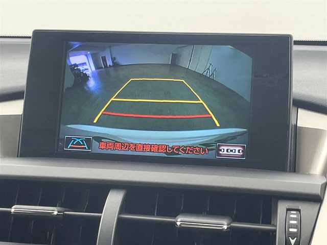 レクサス ＮＸ 200t Iパッケージ 福岡県 2015(平27)年 8.6万km ソニッククォーツ サンルーフ　/純正ナビ（ＢＴ，フルセグＴＶ）　/バックカメラ　/ビルトインＥＴＣ　/レーダークルーズコントロール　/衝突被害軽減ブレーキ　/パドルシフト　/ステアリングヒーター　/シートヒーター　/本革レザーシート/パワーシート　/ＬＥＤヘッドライト
