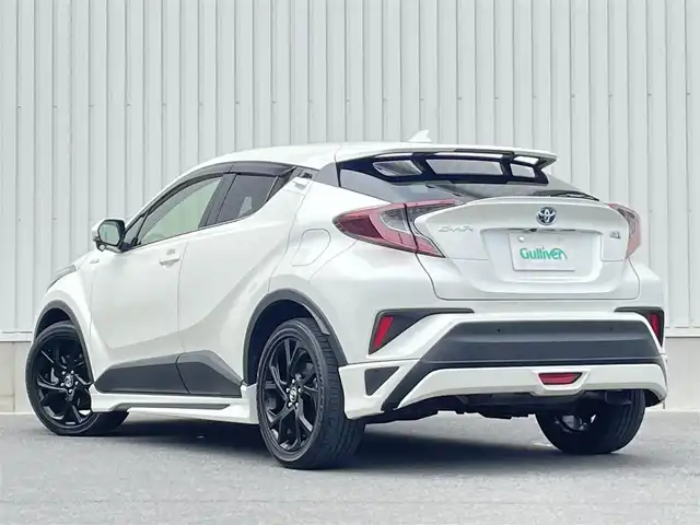 トヨタ Ｃ－ＨＲ G モード ネロ 群馬県 2019(平31)年 4.3万km ホワイトパールクリスタルシャイン モデリスタエアロ/セーフティセンスP/・プリクラッシュセーフティシステム/・レーンディパーチャーアラート/・オートマチックハイビーム/・レーダークルーズコントロール/ブラインドスポットモニター/リアクロストラフィックアラート/クリアランスソナー/バックソナー/社外SDナビ/（CD/DVD/SD/MSV/BluetoothAudio）/バックカメラ/フルセグテレビ/LEDヘッドランプ/シーケンシャルターンランプ/純正18インチアルミホイール/シートヒーター/革巻きステアリング