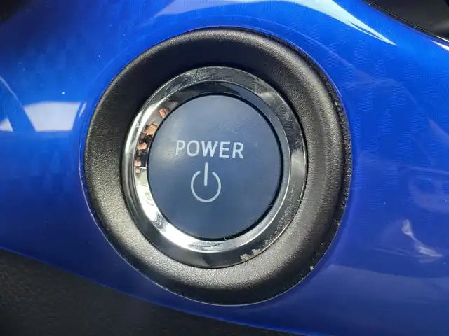 トヨタ Ｃ－ＨＲ G モード ネロ 群馬県 2019(平31)年 4.3万km ホワイトパールクリスタルシャイン モデリスタエアロ/セーフティセンスP/・プリクラッシュセーフティシステム/・レーンディパーチャーアラート/・オートマチックハイビーム/・レーダークルーズコントロール/ブラインドスポットモニター/リアクロストラフィックアラート/クリアランスソナー/バックソナー/社外SDナビ/（CD/DVD/SD/MSV/BluetoothAudio）/バックカメラ/フルセグテレビ/LEDヘッドランプ/シーケンシャルターンランプ/純正18インチアルミホイール/シートヒーター/革巻きステアリング
