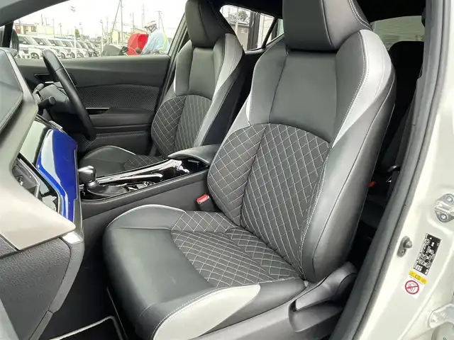 トヨタ Ｃ－ＨＲ G モード ネロ 群馬県 2019(平31)年 4.3万km ホワイトパールクリスタルシャイン モデリスタエアロ/セーフティセンスP/・プリクラッシュセーフティシステム/・レーンディパーチャーアラート/・オートマチックハイビーム/・レーダークルーズコントロール/ブラインドスポットモニター/リアクロストラフィックアラート/クリアランスソナー/バックソナー/社外SDナビ/（CD/DVD/SD/MSV/BluetoothAudio）/バックカメラ/フルセグテレビ/LEDヘッドランプ/シーケンシャルターンランプ/純正18インチアルミホイール/シートヒーター/革巻きステアリング