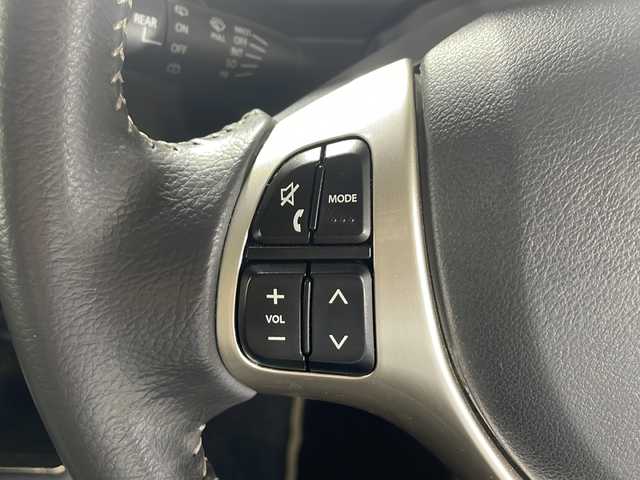 スズキ ジムニー ランドベンチャー 沖縄県 2017(平29)年 3.6万km クールカーキPM 禁煙車　/社外ナビ[KXM-E502]/（フルセグＴＶ　ＣＤ　ＤＶＤ　Ｂｌｕｅｔｏｏｔｈ）/バックカメラ　/ハーフレザーシート　/ＥＴＣ　/キーレスキー　/スペアキー　/背面タイヤ　/ステアリングスイッチ　/電動格納ミラー