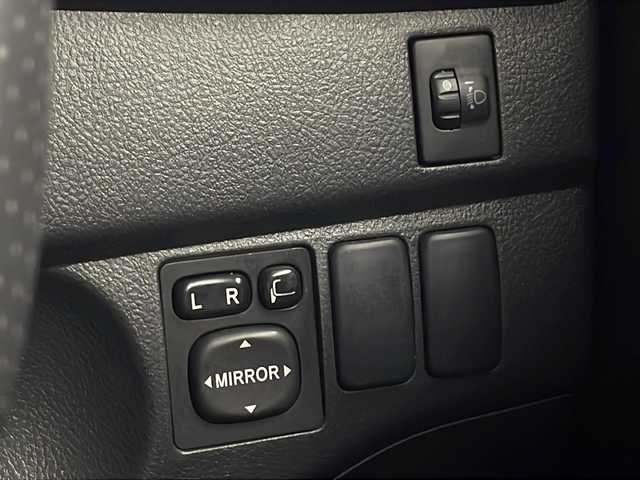トヨタ ｂＢ Z Lパッケージ 宮城県 2013(平25)年 5万km グレイッシュパープルメタリックオパール 4WD//純正ナビ NSZTW62G//CD/DVD/SD/AM/FM/USB/BT//フルセグTV//バックカメラ//革巻きステアリング//ハロゲンライト//ヘッドライトレベライザー//シガーソケット//スタットレスタイヤ積み込み//ダブルエアバック//スマートキー
