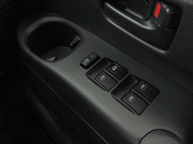 トヨタ ｂＢ Z Lパッケージ 宮城県 2013(平25)年 5万km グレイッシュパープルメタリックオパール 4WD//純正ナビ NSZTW62G//CD/DVD/SD/AM/FM/USB/BT//フルセグTV//バックカメラ//革巻きステアリング//ハロゲンライト//ヘッドライトレベライザー//シガーソケット//スタットレスタイヤ積み込み//ダブルエアバック//スマートキー
