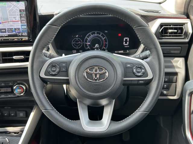 トヨタ ライズ Z 愛知県 2022(令4)年 2.9万km シャイニングホワイトパール ワンオーナー/ケンウッドナビ(AM/FM/CD/DVD/BT/フルセグ)/スマートアシスト/ステアリングアシスト/先行車発進告知/ロードサインアシスト/クリアランスソナー/前後ドラレコ/電動パーキングブレーキ/ブレーキホールド/カロッツェリアサブウーファー/フォグランプ/リアフォグランプ/取説/保証書/スペアキー