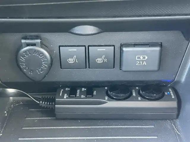 トヨタ ライズ Z 島根県 2022(令4)年 2.9万km シャイニングホワイトパール ワンオーナー/ケンウッドナビ(AM/FM/CD/DVD/BT/フルセグ)/スマートアシスト/ステアリングアシスト/先行車発進告知/ロードサインアシスト/クリアランスソナー/前後ドラレコ/電動パーキングブレーキ/ブレーキホールド/カロッツェリアサブウーファー/フォグランプ/リアフォグランプ/取説/保証書/スペアキー